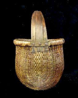 ASIAN BASKET WITH HANDLE