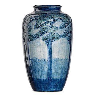 A.F. SIMPSON; NEWCOMB COLLEGE Fine early vase