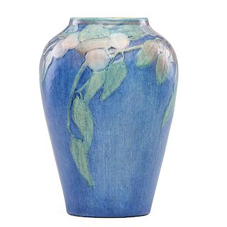 HENRIETTA BAILEY; NEWCOMB COLLEGE Large vase