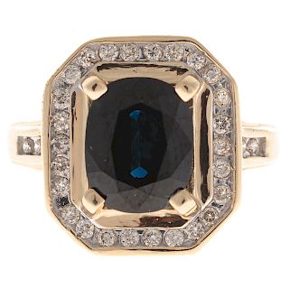 A Ladies Sapphire & Diamond Ring in 14K Gold