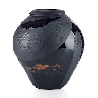 STEPHEN HODDER Glass vase