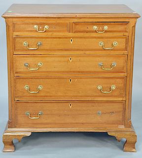 Walnut Chippendale chest with banded inlaid drawers and ogee feet, 18th century (oak secondary wood). ht. 41 in., wd. 38 in.