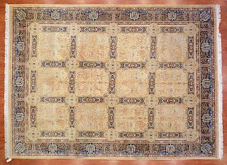 Fine Pakistani Persian Design Carpet, 10 x 13.6