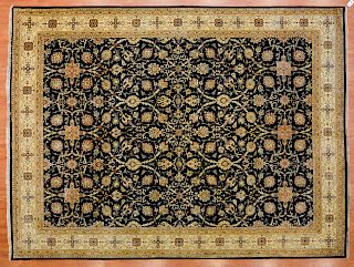 Fine Indo Mahal Carpet, India, 8.11 x 11.10