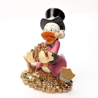 DISNEY CLASSICS FIGURINE UNCLE SCROOGE MCDUCK AND MONEY