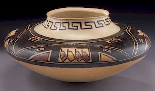 Chapoktewa vase,