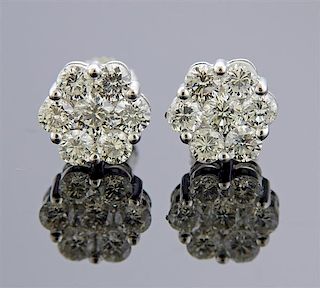 14K Gold Diamond Stud Flower Earrings 