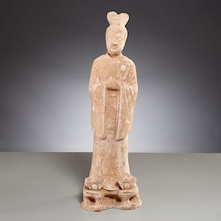 Large Early Chinese figure of a court lady