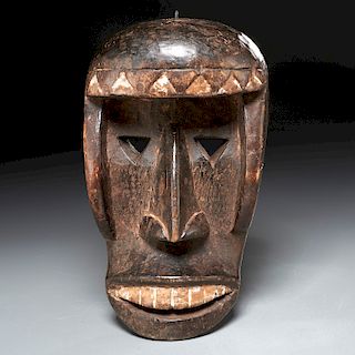 Dan Kran Peoples, carved mask, ex-museum