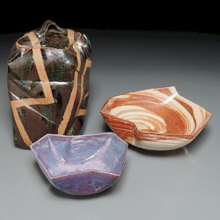 Makoto Yabe, (3) pottery table top items