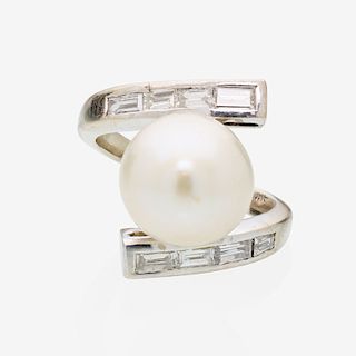 CULTURED PEARL DIAMOND & WHITE GOLD RING