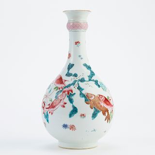Chinese Famille Rose Yongzheng Porcelain Vase