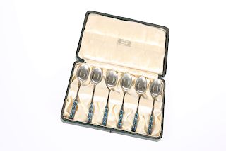 A SET OF SIX LIBERTY & CO SILVER AND ENAMEL SPOONS, BIRMING