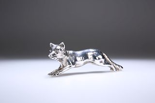 A VICTORIAN SILVER NOVELTY PEPPERETTE IN THE FORM OF A FOX,