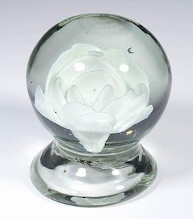 MILLVILLE-STYLE ROSE GLASS PAPERWEIGHT