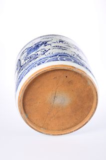 A LARGE CHINESE BLUE AND WHITE PLANTER, painted with dragon