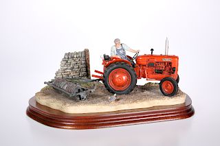 A BORDER FINE ARTS LIMITED EDITION MODEL, "TURNING WITH CAR