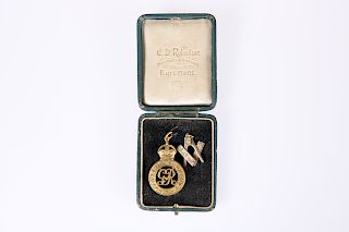 A 9 CARAT GOLD MASONIC FOLDING FOB, together with A ROYAL L
