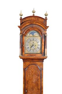 AN 18TH CENTURY WALNUT EIGHT-DAY LONGCASE CLOCK, SIGNED R. 