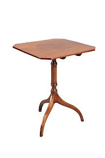 A GEORGE III MAHOGANY TILT-TOP TRIPOD TABLE, the top with c