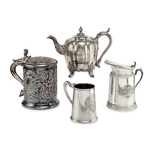 A lot of different silver objects: a tea pot, tankards and termos, Italy and England