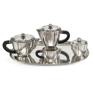 A silver coffe set, Italia 20th century