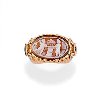 A 18K yellow gold and cameo ring