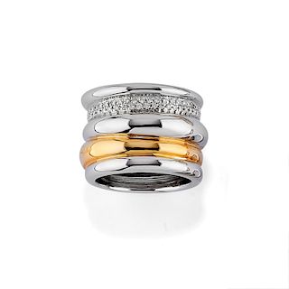 Pomellato - A 18K two color gold and diamond ring, Pomellato