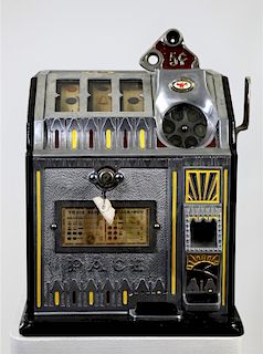 Vintage Pace Nickle Slot Machine