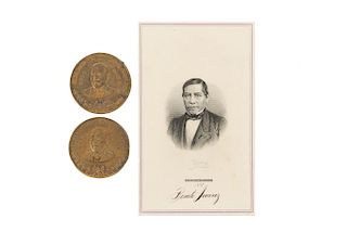 Medallas del Centenario del Natalicio de Benito Juárez / Retrato de Benito Juárez, Tarjeta de Visita. Méx, 1906. Piezas: 3.
