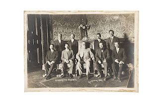 Casasola, Agustín Víctor. Presidente Carranza y su Gabinete. México, 1914. Fotografía 12.7 x 17.7 cm.