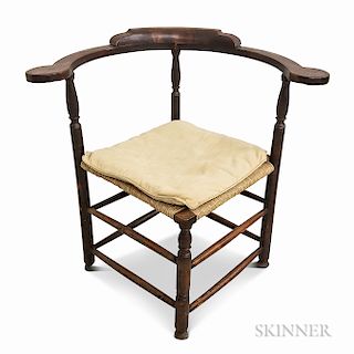 Country Turned Maple Roundabout Chair