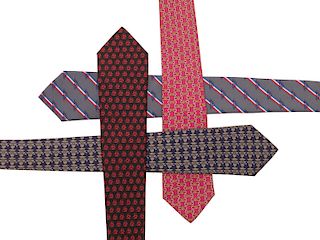 Hermès - Lot including four silk twill ties