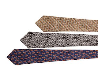Hermès - Lot including three silk twill ties