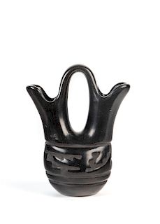 Santa Clara, Blackware Wedding Vase