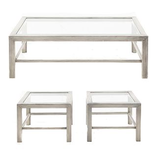 Mesa de centro y par de mesas laterales. SXX. En madera plateada. Con cubiertas de cristal biselado. 40 x 125 x 75 cm. (mayor)