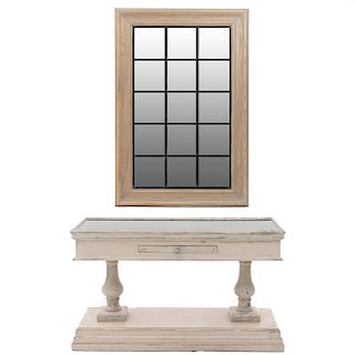 Mesa consola y espejo. SXX. En talla de madera. Mesa con cubierta rectangular de vidrio, extensión con tirador. 72 x 120 x 46 cm.