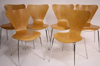 6 Arne Jacobsen Series 7 Chairs, made in Italy