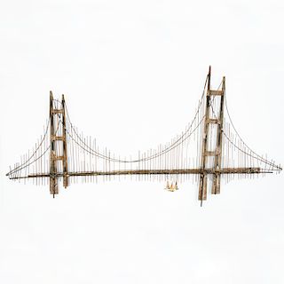 Curtis Jeré. Escultura de pared Golden Gate. EE.UU., años 70. Estilo Brutalista. Elaborada en acero y latón. 81 x 147 cm