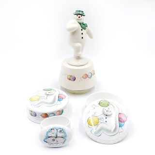4 DOULTON THE SNOWMAN GIFT COLLECTION COLLECTABLES