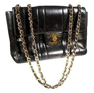 Vintage CHANEL Black Leather Handbag