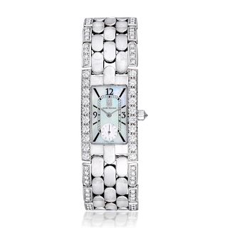 Harry Winston Avenue Diamond Ladies Watch in 18K White Gold