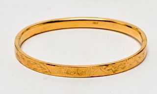 14K Yellow Gold Engraved Hinged Bangle Bracelet
