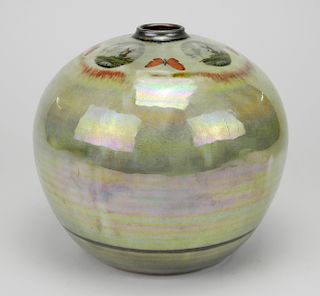 Regis Brodie ceramic vase