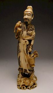 Attrib. to Gyokuzan carved ivory statue