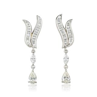 Pear-Shaped Diamond Drop Earrings