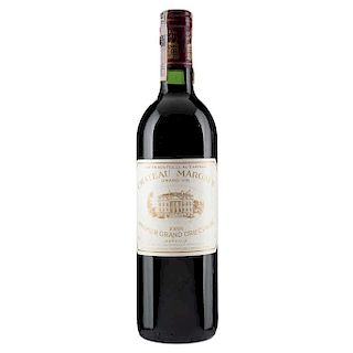 Château Margaux. Cosecha 1988. Grand Vin  Premier Grand Cru Classé. Margaux. Nivel: llenado alto. Calificación: 92/100.
