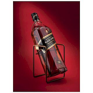Johnnie Walker. Black Label. Blended. Scotch Whisky. Con columpio metalico. Presentación de 3 litros.