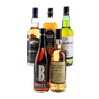 Whisky de Escocia, U.S.A. e Irlanda.  Black Louch.  Baker's. Black & White. Barrogil. Total de piezas: 5.