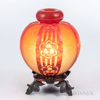 Le Verre Francais (Charder) Cameo Glass Boudoir Lamp